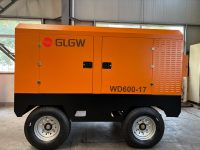 Compresseur d'air à vis mobile diesel à deux étages GLGW fabriqué en usine, 600 CFM, 17 bars, Yuchai 141 kW, pour forage minier