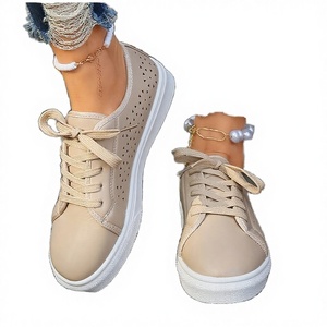 Calzado deportivo ligero y transpirable para caminar, tallas grandes, zapatillas casuales para mujer, zapatillas planas para correr con suela de goma. - Product Image 4