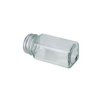 Récipient de stockage en verre de cuisine carré de 4oz pot d'assaisonnement d'épices et de poivre vide avec couvercles shaker et bouchon à vis emballé dans un carton