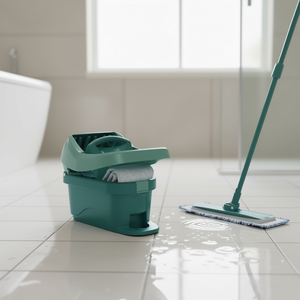 Cubo de limpieza Leifheit Profi Evo Wipe Press con asa y tapa para tareas de limpieza - Product Image 3