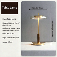 Lampe de table LED vintage de style américain haut de gamme en noyer et laiton, lampe de chevet pour chambre à coucher, salon, lampe de table décorative en verre