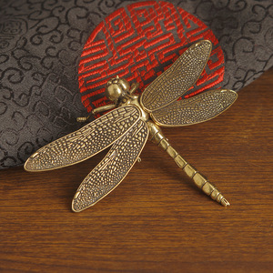 รูปปั้นแมลงทองเหลืองของตกแต่งโลหะทำด้วยมือสำหรับบ้านเหมาะสำหรับเป็นของขวัญให้กับนางฟ้าศาสนาสมัยใหม่นักสะสมของโบราณ - Product Image 4