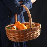 Nouveau panier ovale en PP vintage tissé à la main pour l'arrangement floral, l'emballage de fruits et les boîtes cadeaux