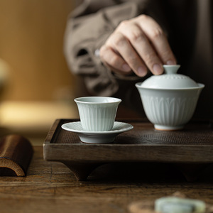 Guanlan Lotus Petal Pattern Master Cup Ceramic Kung Fu Tea Set Small <b>Teacup</b> Chinese Retro Style Porcelain Dehua Origin - Product Image 5