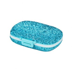 Organisateur hebdomadaire en plastique rose brillant pour médicaments avec étui pratique et boîte à pilules - Product Image 4