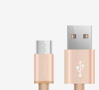 Kabel USB-A ke Type C dengan Permukaan Pelindung Terjalin yang Diperkuat Memberikan Pengisian Daya Aman 5V dan Transfer Data yang Lancar.