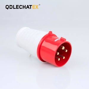<span class=keywords><strong>Enchufe</strong></span> Industrial Tipo 015 Ip44 220v-415v 3P+N+<span class=keywords><strong>E</strong></span> 16A de 5 Pines - Product Image 1