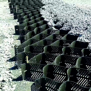 Grille <span class=keywords><strong>de</strong></span> gravier Geocell pour les pentes des routes et les réservoirs <span class=keywords><strong>de</strong></span> stockage d'eau Modèle 3D Conception <span class=keywords><strong>de</strong></span> <span class=keywords><strong>mur</strong></span> <span class=keywords><strong>de</strong></span> soutènement Application - Product Image 1