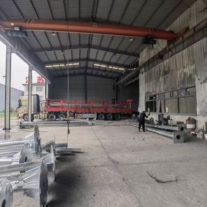 Poteau de signalisation routière métallique en gros, type cantilever, bras de mât de 3M à 12M de hauteur, garantie 10 ans pour les intersections et les croisements - Product Image 3