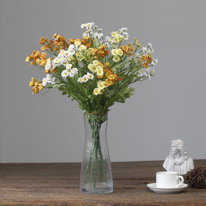 Injoy IJ046 Flores Artificiales Modernas de Margarita al por Mayor, 30 Cabezas, Flores de Seda Artificial Realistas para Decoración del Hogar, Bodas, Fiestas de Cumpleaños - Product Image 2