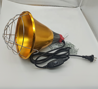 Nouvelle lampe de poulailler de poulet doré à la mode, lampe thermique infrarouge réglable résistante à l'humidité pour Animal