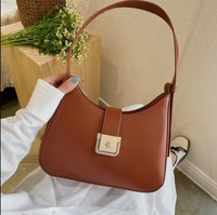 Sac à main de luxe pour femmes en cuir PU Ensemble de sacs à main Nouveau design rayé Bandoulière avec fermeture à ouverture unique Style élégant pour femmes