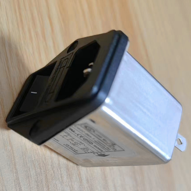 Ingresso Di Rete Filtrato Con Portafusibile, Pro-Elec PELB1071, 6A 250V, Filtro EMI/RFI - 5