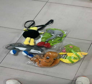 Borsa in peluche da 30 cm, custodia portatile per bambini con design ricamato in confezione con chiusura a zip - Product Image 3