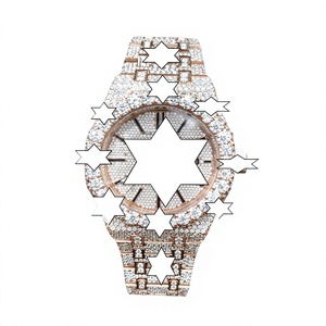 Montre de luxe unisexe NYC DIAMOND EMPIRE en acier inoxydable, cadran en verre, analogique, mécanique, boîtier carré de 41 mm, fermoir caché à bouton-poussoir - Product Image 1