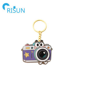 Hiçbir Minimum toptan karikatür kamera yumuşak Ename anahtarlık Llavero özel Logo Vintage çocuklar renkli kamera anahtarlıklar ses anahtarlık - Product Image 6
