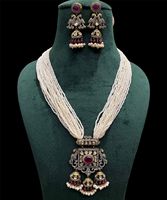Ensemble élégant de collier long et boucles d'oreilles en fausses perles pour mariage, fiançailles, soirée, usage quotidien, multicouche en laiton
