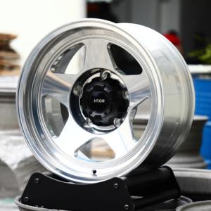 Jantes forgées HTOR personnalisées 15x8 <span class=keywords><strong>16x8</strong></span> 17x8.5 18x9 5x127 5x139.<span class=keywords><strong>7</strong></span> à petit rebord profond polies pour tout-terrain, compatibles Wrangler 392 Jimny Sierra - Product Image 3
