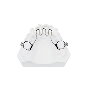 Retenedor Dental Ortodóntico Removible de Acrílico Clase II Hawley con Arco Labial y Cierre Personalizable Hecho en China - Product Image 3