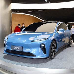 Apariencia encantadora 2024 New Energy <span class=keywords><strong>NIO</strong></span> <span class=keywords><strong>ET5</strong></span> 4 puertas 5 asientos Coche eléctrico de lujo 2024 con el mejor <span class=keywords><strong>precio</strong></span> - Product Image 5