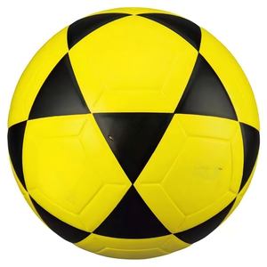 Vente directe usine – <span class=keywords><strong>Ballon</strong></span> de <span class=keywords><strong>football</strong></span>/entraînement YOTO durable en PU/PVC laminé avec logo et design personnalisés 0,4-0,42 kg - Product Image 6