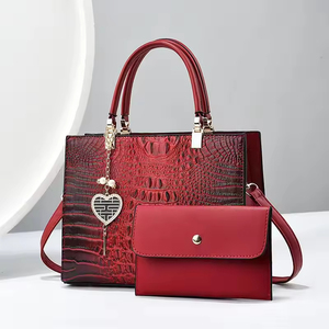 Nouveau sac de luxe pour femmes, grande capacité, sac à main tendance pour femmes, sac à bandoulière de haute qualité à motif crocodile - Product Image 1
