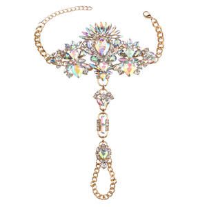 2022 लक्जरी डिजाइनर ग्रीष्मकालीन समुद्र तट ऊपर क्रिस्टल रंग पैर की चेन महिला सेक्सी पैर की अंगुली की अंगूठी और सिंगल आउटलेट ग्रीष्मकालीन गहने - Product Image 2