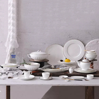 P & T Ensemble d'assiettes en porcelaine blanche porcelaine chinoise assiettes incassables ensemble de couverts contemporains ensembles de dîner royal