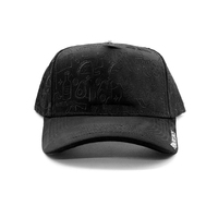 Gorra de Béisbol Personalizada de 5 Paneles con Pedrería, Visera Curva, Bordado 3D y Visera de Gamuza