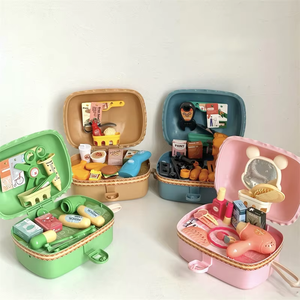 Ensemble de maquillage en plastique Offre Spéciale et <span class=keywords><strong>jouet</strong></span> de coiffeuse <span class=keywords><strong>jouet</strong></span> de docteur préscolaire pour les filles de tous âges à jouer - Product Image 6