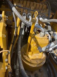 Excavatrice sur chenilles Caterpillar 320GC de 20 tonnes, modèle 2023, moteur et boîte de vitesses d'origine japonaise - Product Image 6