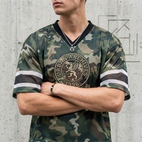 Nouveautés T-shirt en jersey imprimé surdimensionné décontracté tactique pour homme, streetwear vert camouflage, col en V, manches courtes