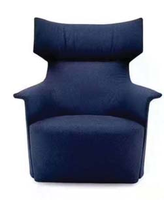 Fauteuil contemporain en contreplaqué courbé avec design à grain de bois pour la maison ou l'hôtellerie