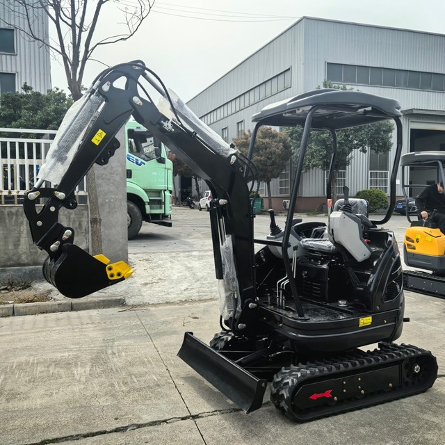 CE/EPA Approve Kubota Engine Mini Small Excavator 1.8 Ton Small Bagger Machine Construction Machinery Mini Excavator Spare Parts