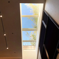 Puits de lumière modulaire en verre fixe automatique avec isolation thermique, pare-soleil intégré et système de drainage, installation rapide pour véranda de villa