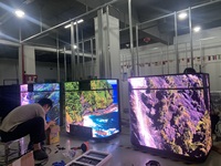 Atril Inteligente con Monitor LED a Todo Color, Pantalla Táctil, Brillo de 500cd, Garantía de 2 Años, Discursos Fluidos 6. Mostrador de Recepción