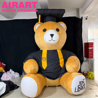 Décoration de toque de bachelier : Ours en peluche gonflable marron de dessin animé pour la saison des diplômes