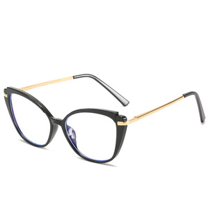2024 rétro tendance sauvage temples incurvés TR90 unisexe Anti lumière bleue métal charnière chat lunettes cadres - Product Image 3