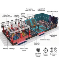 Équipement de parc d'aventure intérieur commercial direct usine : Parcours d'obstacles Ninja, pneus suspendus, fosse de mousse, trampoline et zone de lancer pour
