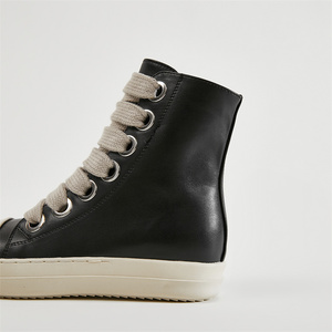 Spedizione Veloce <span class=keywords><strong>Sneakers</strong></span> Alte a Punta Tonda Scarpe Casual Invernali da <span class=keywords><strong>Donna</strong></span> in Pelle Nera Stivaletti alla Caviglia con Zip e Lacci Stivali da Moto - Product Image 4