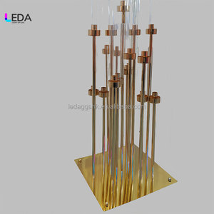 LEDA Chandelier en métal de luxe doré à 17 bras, support de bougie en métal pour décoration de mariage et d'anniversaire, vente chaude - Product Image 1