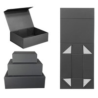 Petite boîte cadeau pliable blanche pour bijoux, bagues, fermeture magnétique, doublure en éponge, impression quadricolore, estampage à chaud, pliable