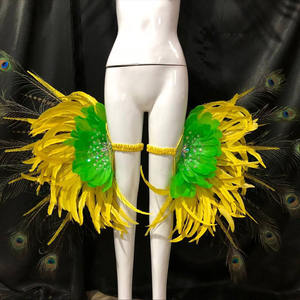 Costume de coiffe et ailes de <span class=keywords><strong>samba</strong></span> brésilienne en plumes de paon sur mesure pour vêtements de performance de scène de carnaval de Rio - Product Image 5