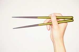 ตะเกียบสามเหลี่ยมไม้ชิงชันสไตล์ญี่ปุ่นคุณภาพสูงเครื่องใช้บนโต๊ะอาหารดีไซน์หรูแบบดั้งเดิมสำหรับการตั้งแคมป์ในงานแต่งงาน - Product Image 5