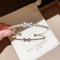 Bracelet Feuille Marquise Plaqué Or en Acier Inoxydable Étanche et Anti-ternissement, Tendance TikTok, par Fanhua Jewelry