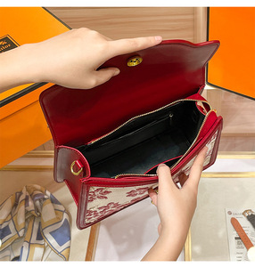 New Fashion Designer Crossbody Bags High Quality PU <b>Leather</b> Shoulder Messenger Bag Casual Totes Luxury Women Handbags and <b>Purses</b> - Product Image 6