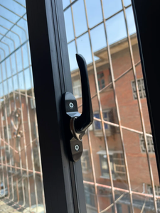 Diseños de balcón Modelo de ventana <span class=keywords><strong>en</strong></span> casa Ventana de aluminio marrón pequeña Panel de sonido Ventanas de vidrio <span class=keywords><strong>en</strong></span> África - Product Image 6