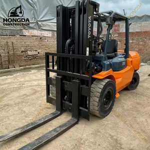 อุปกรณ์ยกวัสดุมือสองอุปกรณ์ยกของโตโยต้ารถยก fd50 5ton ญี่ปุ่นราคา fd50 - Product Image 1