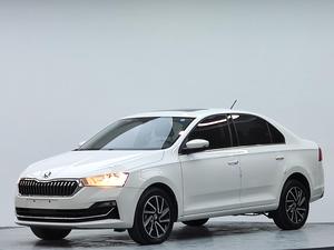 Auto Usata <span class=keywords><strong>2022</strong></span> <span class=keywords><strong>Skoda</strong></span> Rapid 1.5L Berlina Usata Guida a Sinistra Automatica Lusso Robusta Economica per Pendolari Urbani Design Compatto 112 CV - Product Image 1
