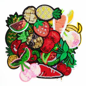 Patchs thermocollants brodés de sequins en forme de fruits de dessin animé pour vêtements d'enfants - Product Image 6